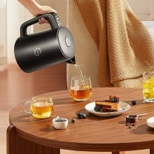 smart tea kettle pours tea 