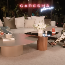 Screenshot of Caresha Please Season 2, episode 1