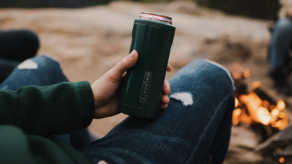 An insulated can cooler from BRÜMATE.